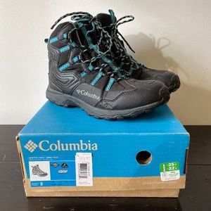 Columbia Winter Trek Omni-Tech / Women’s Size 9 / Black clear blue boots / -32 c